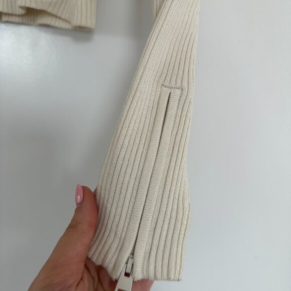 Frame Long Sleeve Top Rib Knit Fitted Scooped Square Neckline Size Small In Bone - Picture 8 of 10